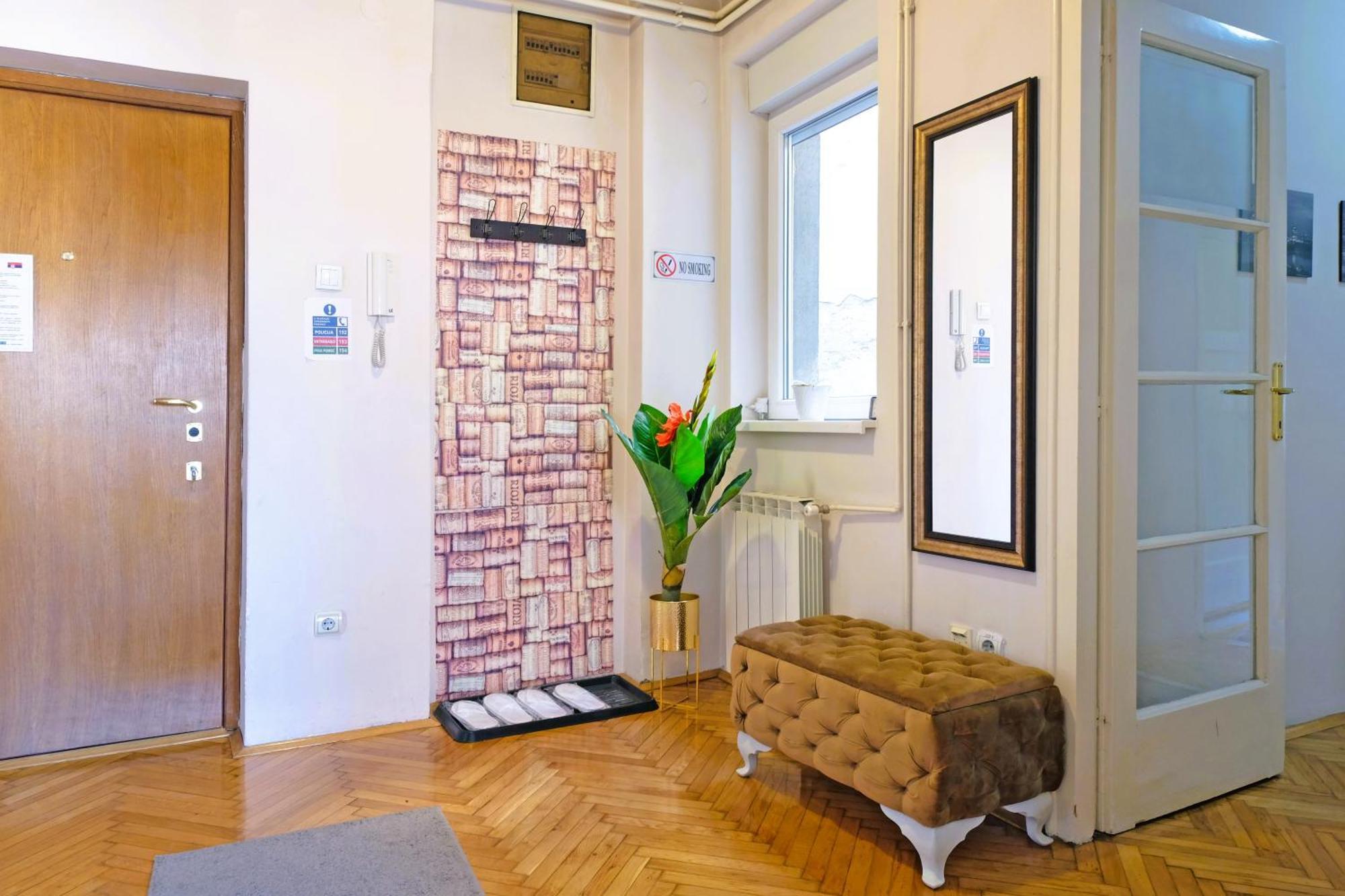 Windows City Apartment ベオグラード エクステリア 写真