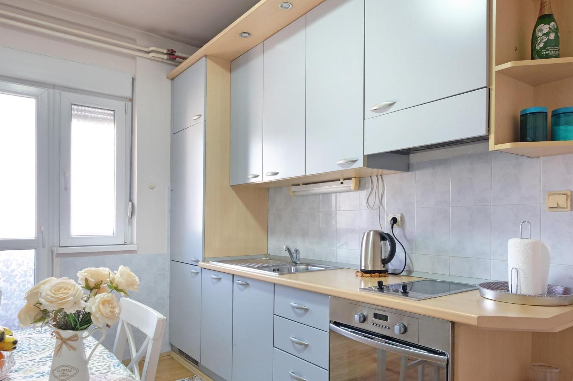 Windows City Apartment ベオグラード エクステリア 写真